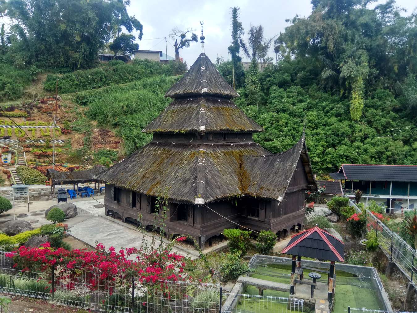 Masjid Tuo Kayu Jao - Masjid tertua di Indonesia
