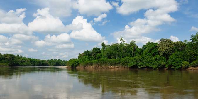 10 Sungai Terpanjang Di Indonesia