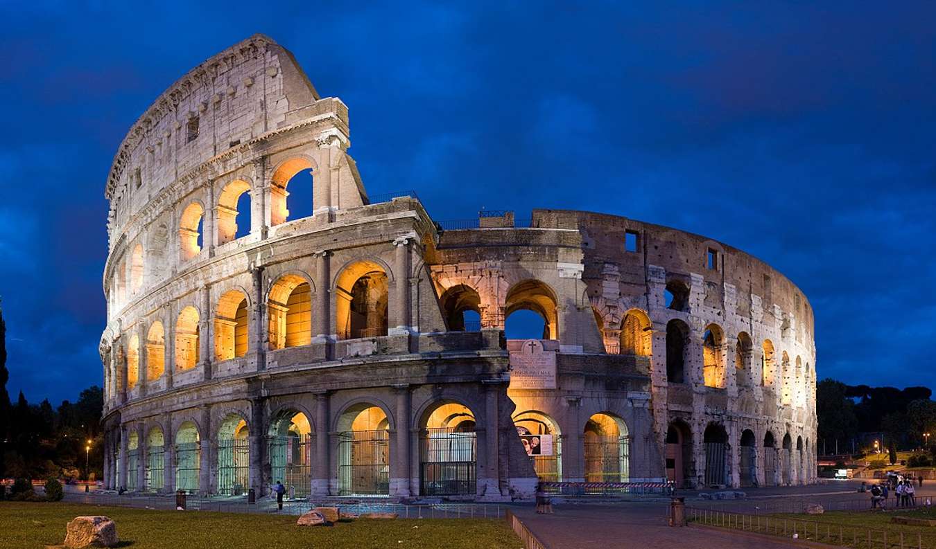 The Colosseum di Roma | Sumber gambar: Wikipedia