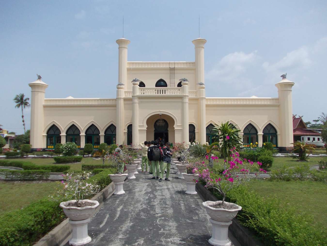 Istana Siak Sri Indrapura | Sumber gambar: Wikipedia