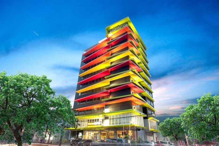 MaxOneHotels.com @ Dharmahusada - Surabaya