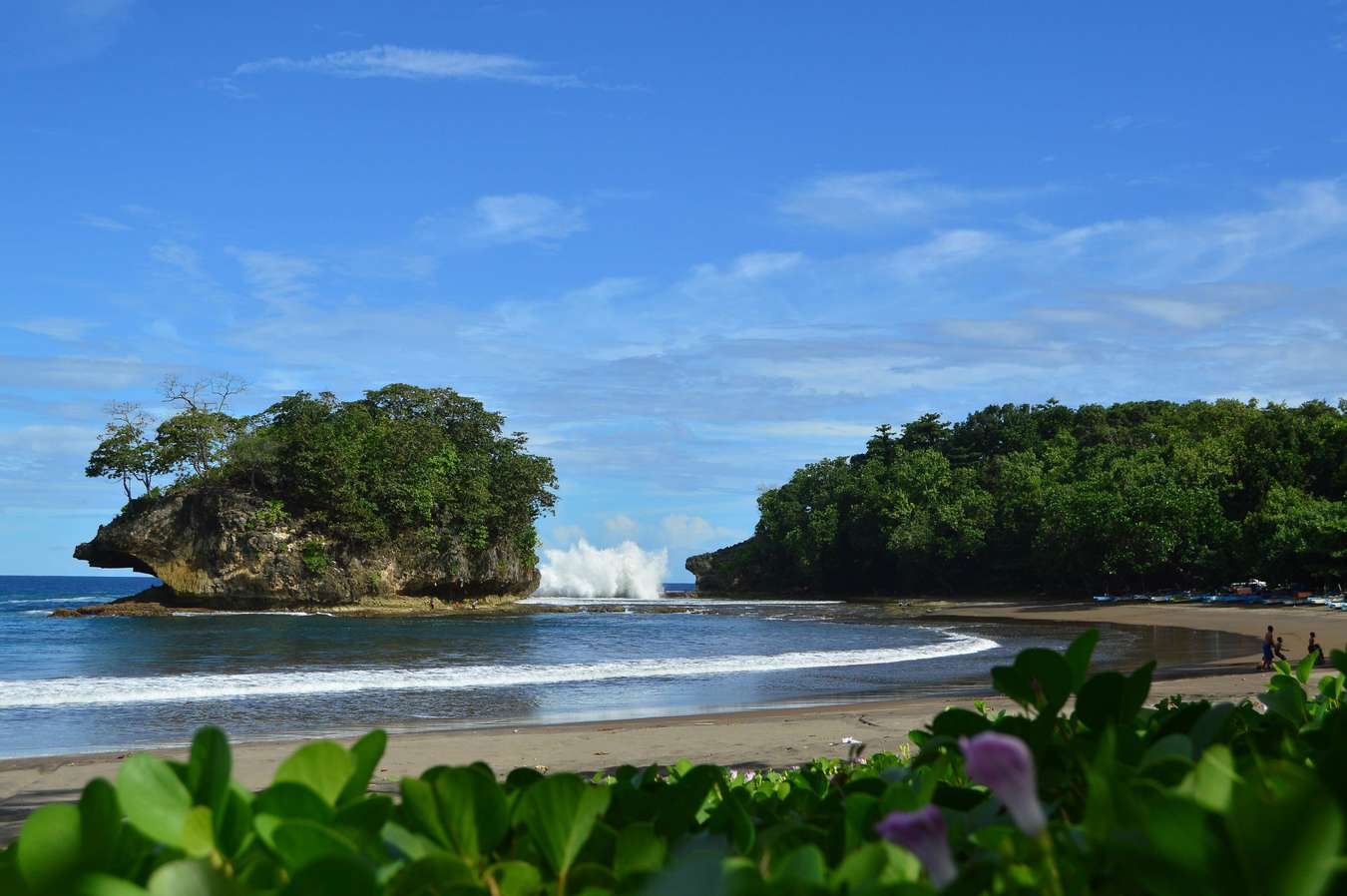 Pantai Madasari - Wisata di Pangandaran