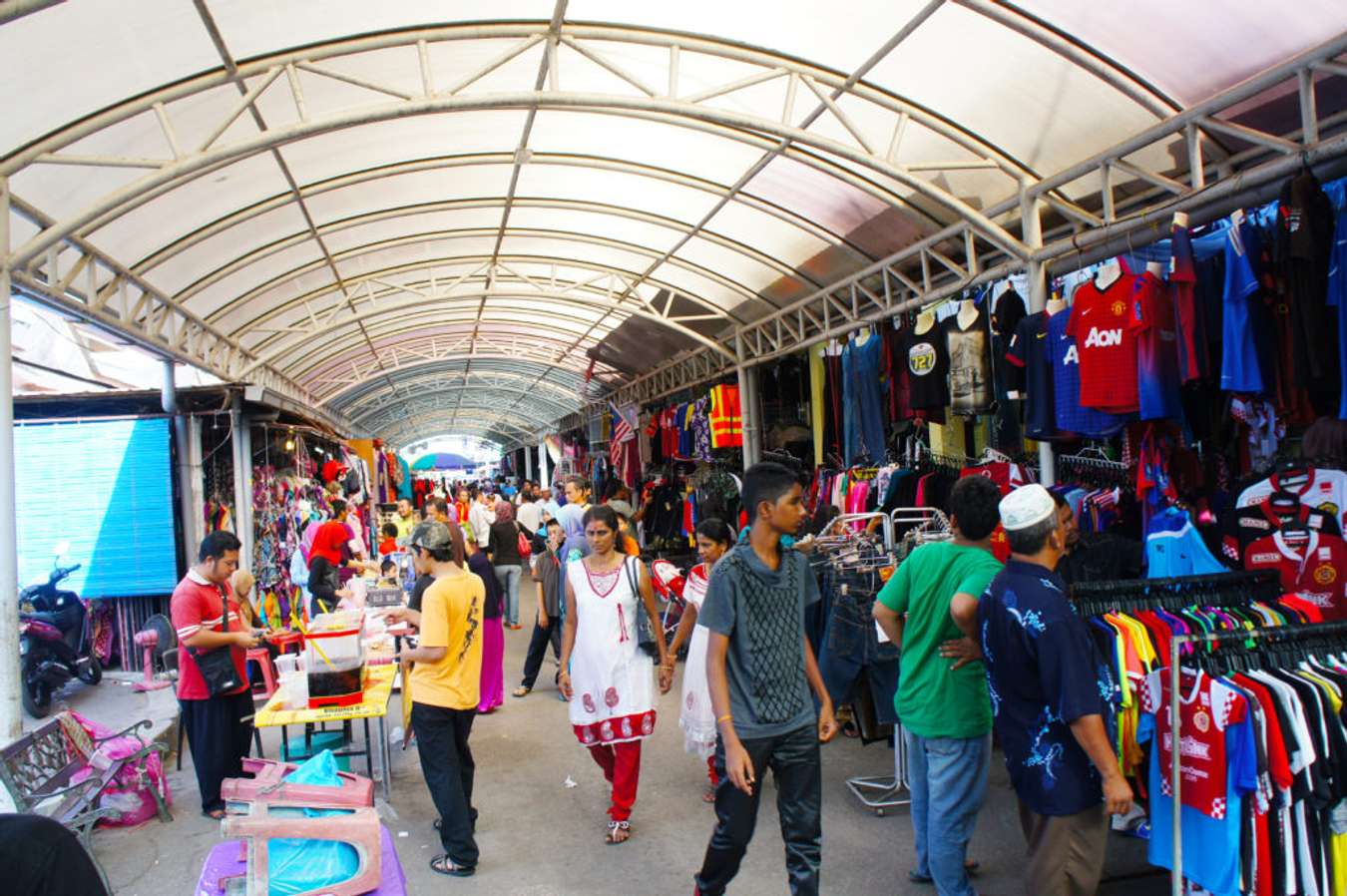 5 places to shop in Kota Bharu for the ultimate shopaholic
