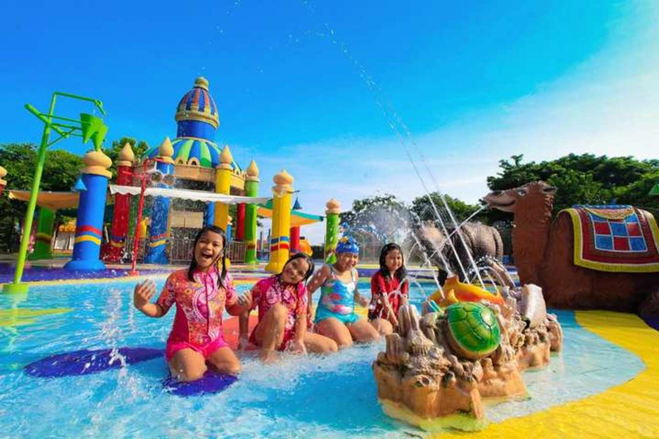 Ciputra Waterpark - Wisata anak di Surabaya