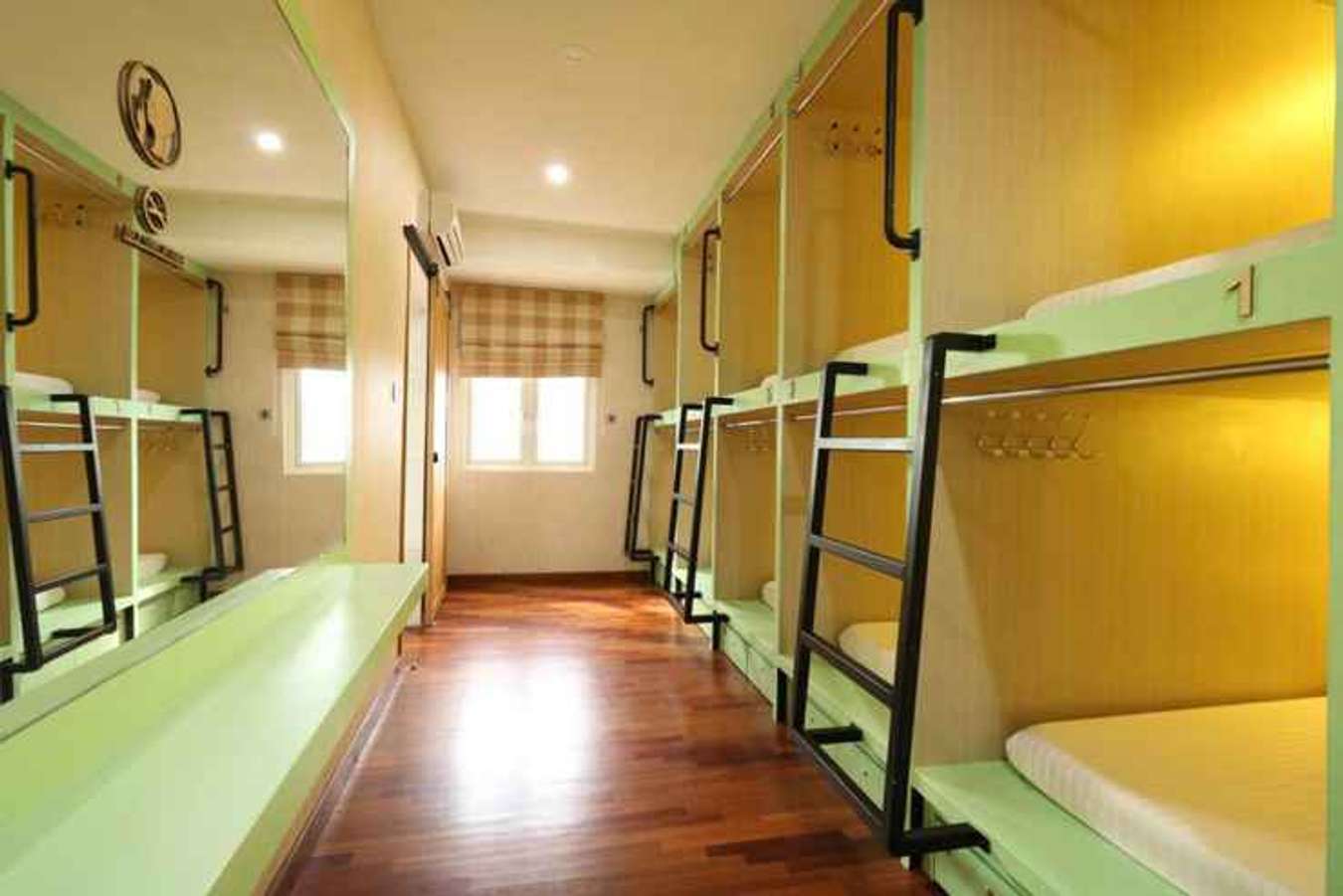 MM Capsule Hostel