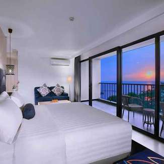 Aston Anyer Beach Hotel - Staycation di Anyer