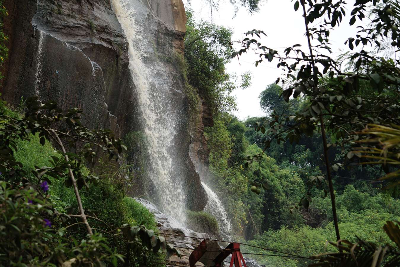 Curug Batu Templek