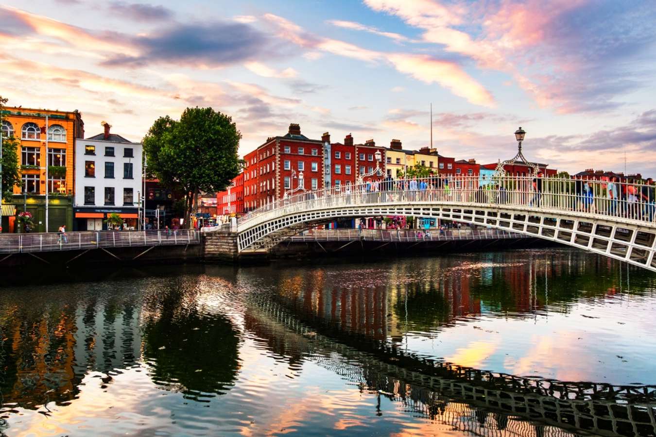 Pemandangan kota Dublin di Irlandia