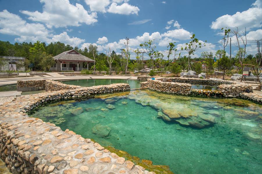 ออนเซ็นทั่วไทย-น้ำพุร้อนเค็มคลองท่อม