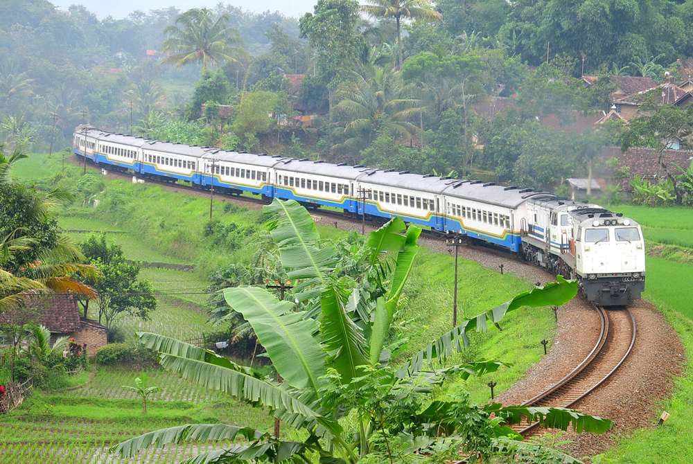 7 Destinasi Wisata Dekat Stasiun Bandung, Layak Dikunjungi!