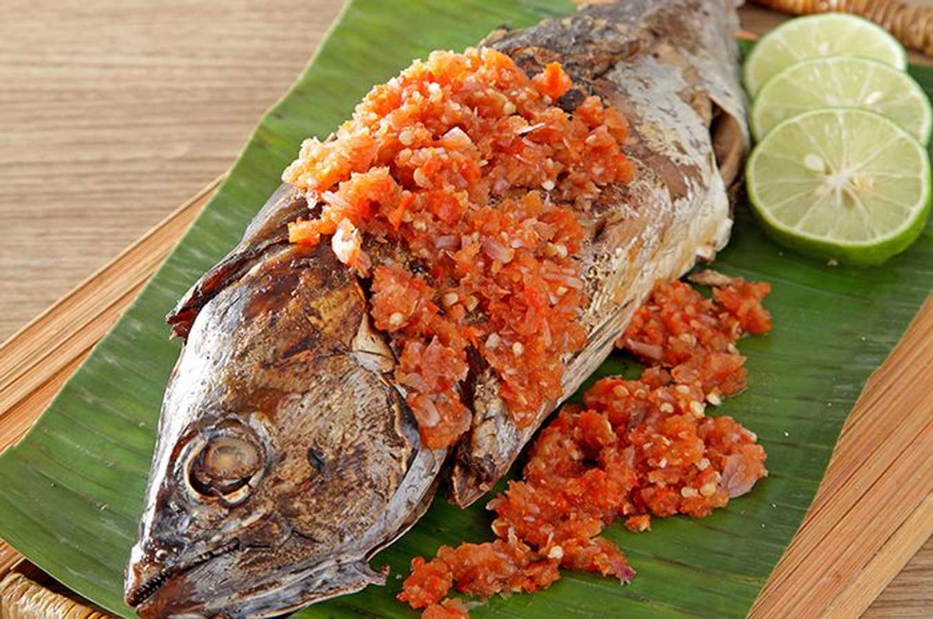 Ikan Bakar Manokwari - Makanan Khas Papua