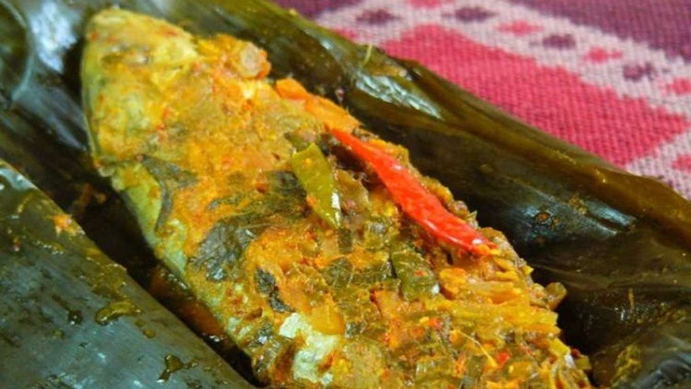 Ikan Bungkus - Makanan Khas Papua