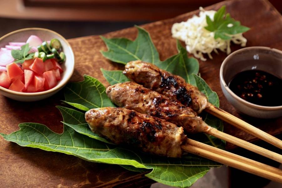 Sate Buntel - Sate Khas Indonesia