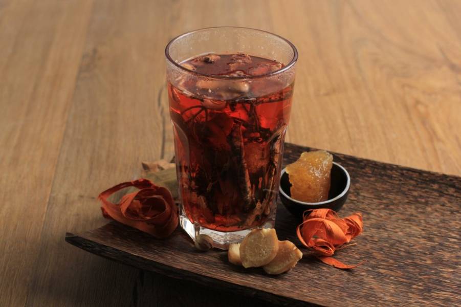 Wedang Uwuh - Minuman Khas Indonesia