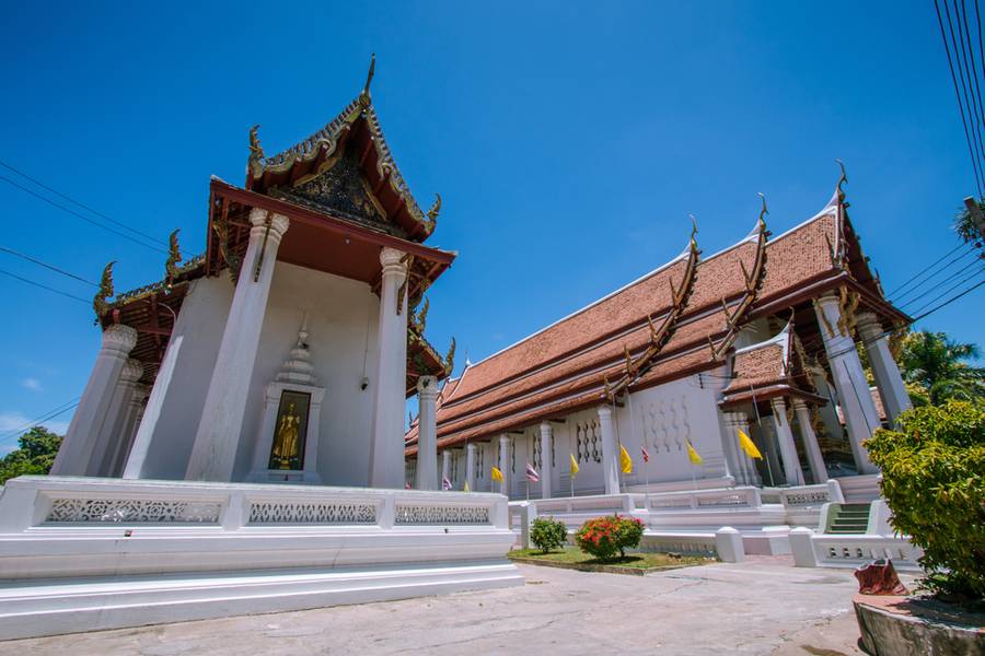 ไหว้พระ-วัดหน้าพระเมรุ
