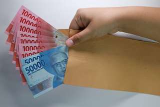 Simak, Ini Dia Tips Bijak Mengelola THR!, Travel Bestie