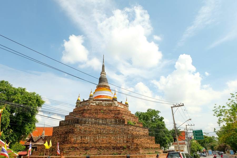 ขับรถเที่ยวพิษณุโลก