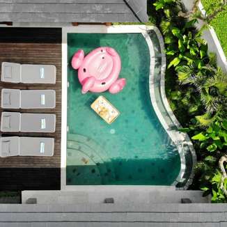 Asvara Villa Ubud - Vila dengan private pool di Ubud