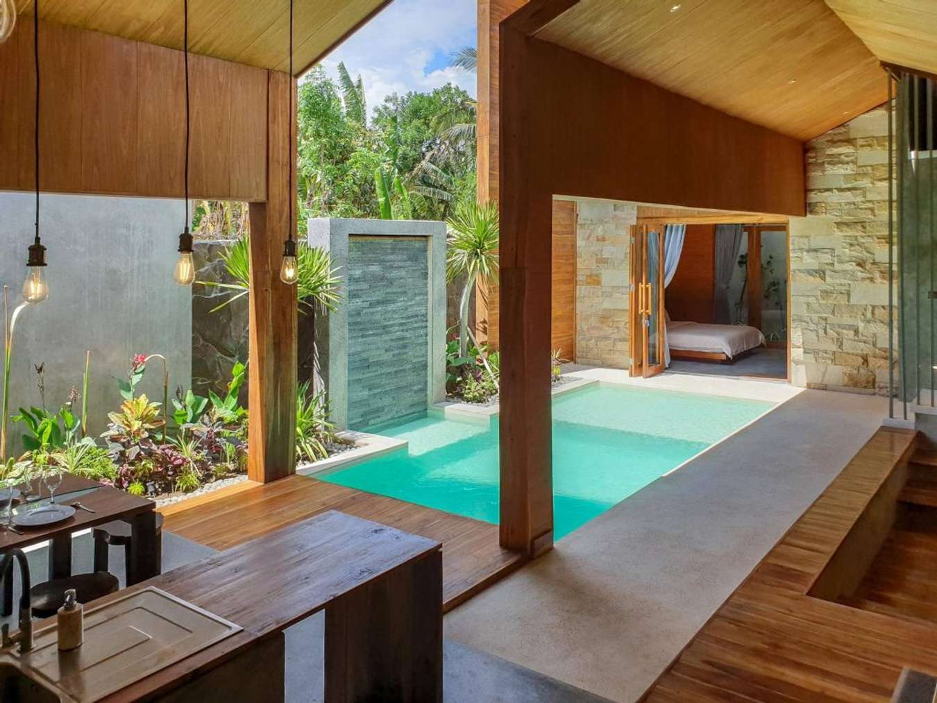 Batatu Villa - Vila dengan private pool di Lombok