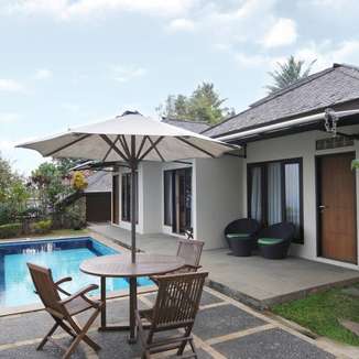 Dago Heuvel Resort and Villa - Vila dengan private pool di Bandung