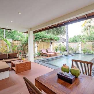 Kelapa Villas - Vila dengan Private Pool di Gili Trawangan