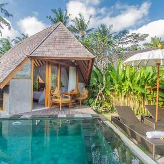 Lasamana Villas Ubud - Vila dengan private pool di Ubud