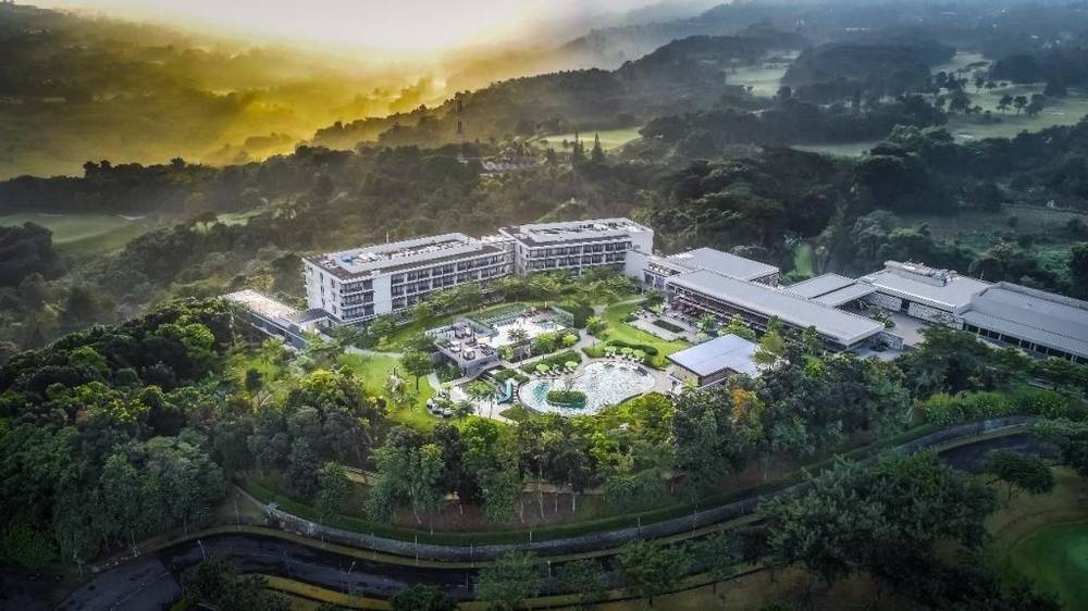 Royal Tulip Gunung Geulis Resort and Golf - Hotel dengan pemandangan alam di Bogor