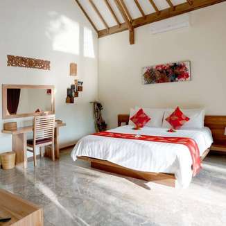 Senang Private Villa - Vila dengan private pool di Gili Trawangan