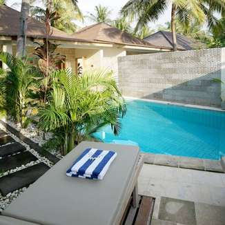 Senang Private Villa - Vila dengan private pool di Gili Trawangan