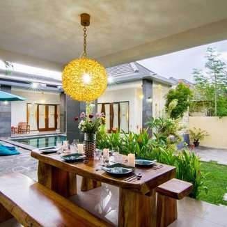 Summer Love Villa - Vila dengan private pool di Lombok