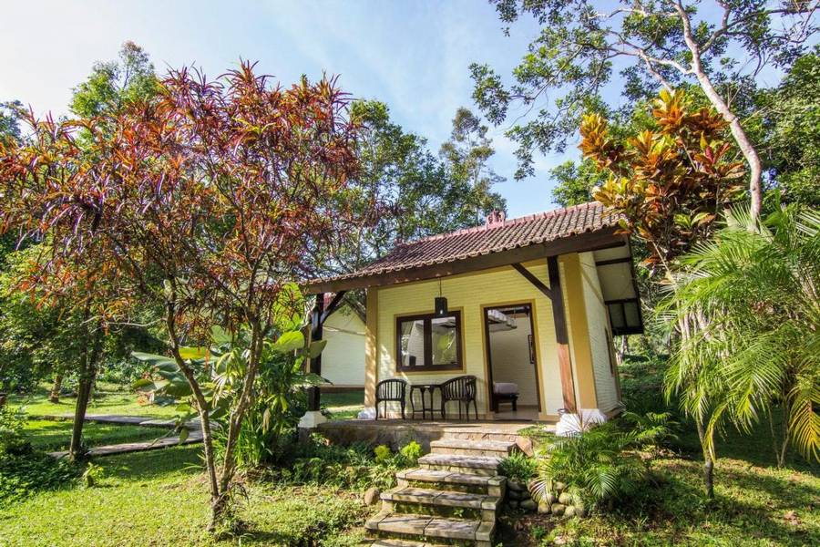 Tlogo Resort & Goa Rong View - Hotel dengan pemandangan alam di Semarang