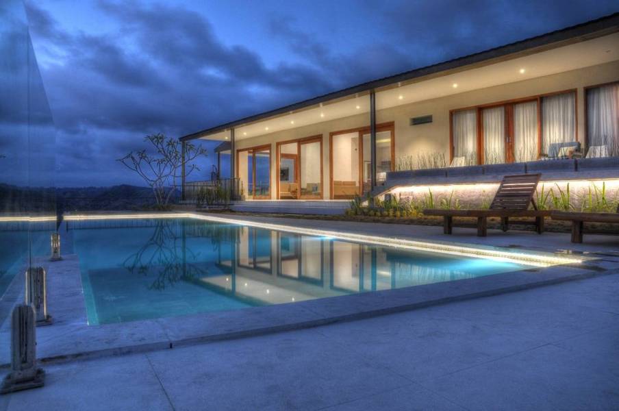 Villa Alasa - Vila dengan private pool di Lombok