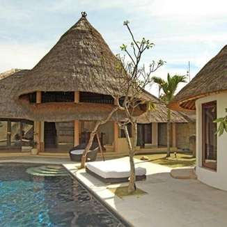 bvilla+seaside - Vila dengan private pool di Kuta
