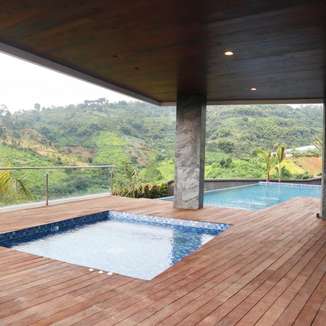 Dago Pakar Boutique Villa With Heated Pool - Vila dengan private pool di Bandung