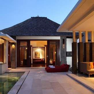 Mahagiri Villa Sanur - Vila dengan private pool di Sanur