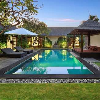 Peppers Seminyak - Vila dengan Private Pool di Bali