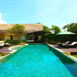The Samata - Vila dengan Private Pool di Sanur
