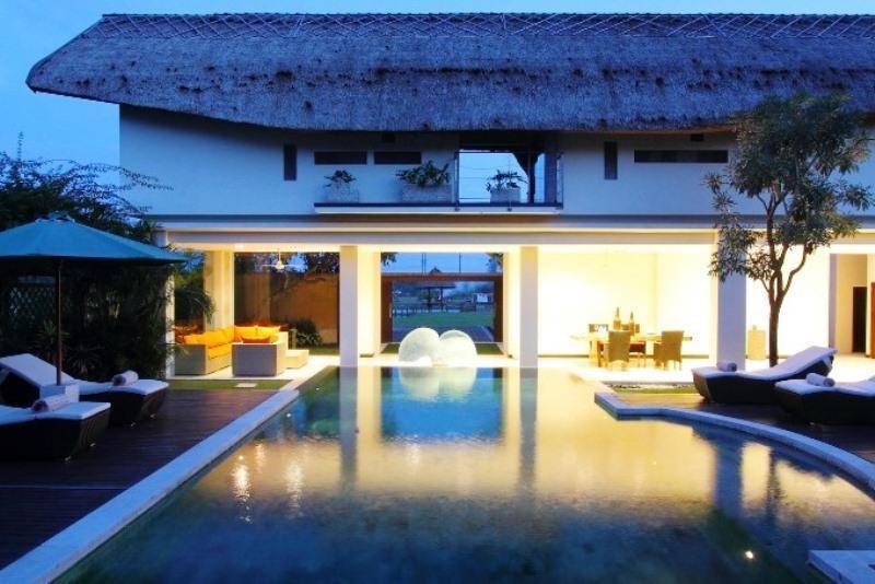 The Samata - Vila dengan Private Pool di Sanur