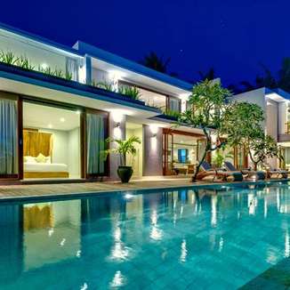 Malimbu Cliff Villa - Vila dengan Private Pool di Lombok