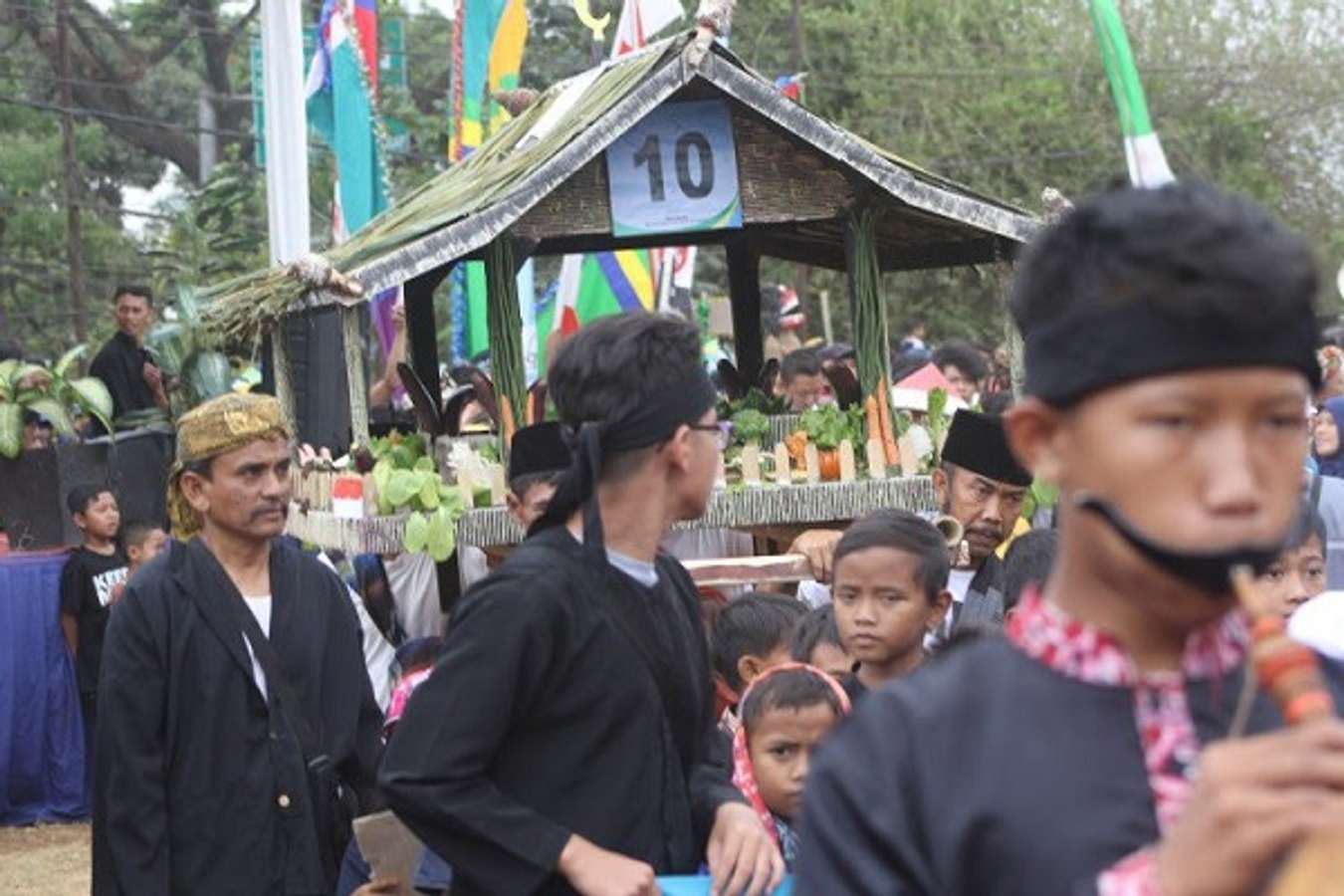 Pawai Jampana - Tradisi Perayaan Hari Kemerdekaan Indonesia di Berbagai Daerah