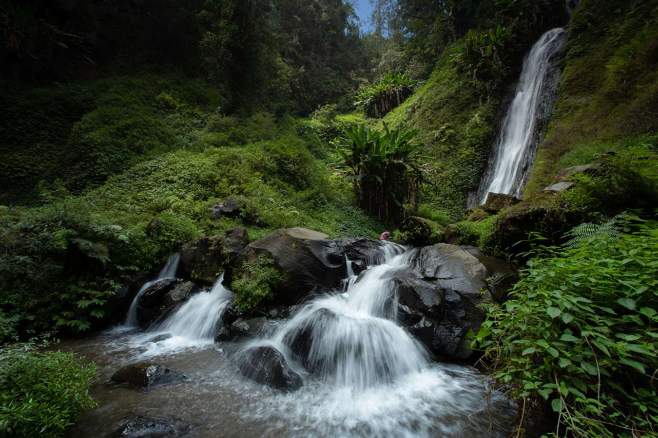 Destinasi Wisata di Trawas - Air Terjun Watu Ondo