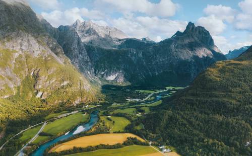 Lembah terindah di dunia - Romsdal Valley, Norwegia 