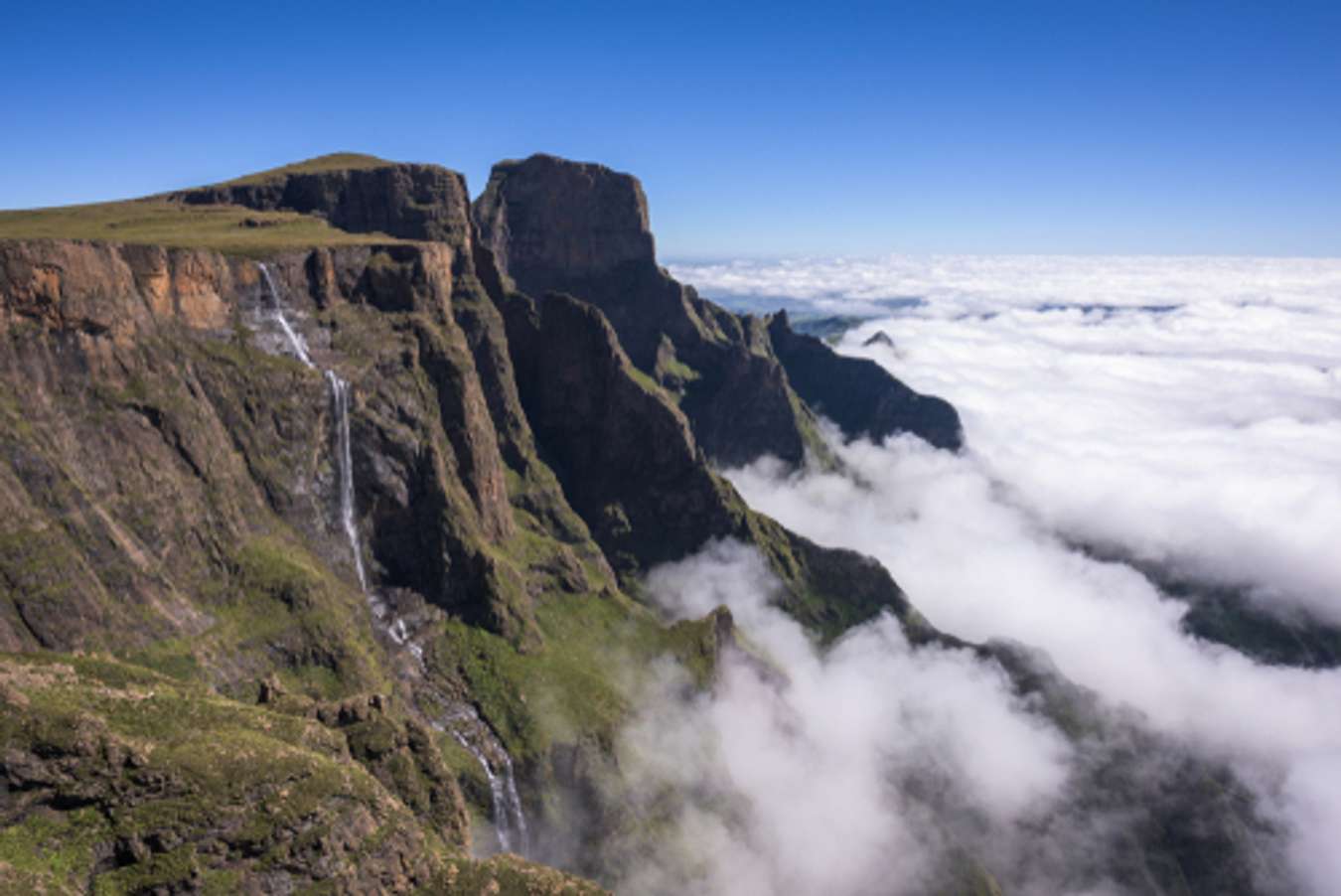 Tugela Falls, Afrika Selatan - air terjun tertinggi di dunia