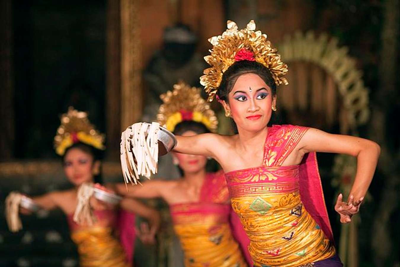 Tarian Tradisional Indonesia - Tari Pendet