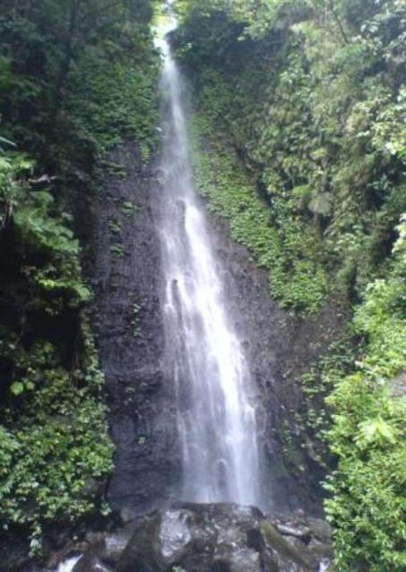 Destinasi Wisata Ngawi - Air Terjun Srambang