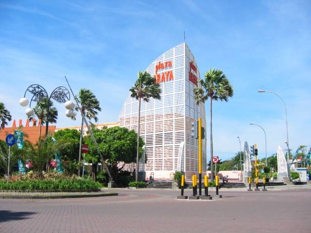 Mal di Malang - Plaza Araya
