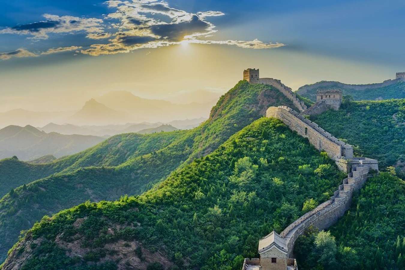 Trung Quốc là một điểm đến du lịch hấp dẫn mà bạn không thể bỏ lỡ. Những hình ảnh độc đáo về các địa điểm du lịch nổi tiếng của đất nước này sẽ khiến bạn cảm thấy hào hứng, muốn khám phá ngay từ bây giờ. Hãy cùng tìm hiểu và lên kế hoạch cho chuyến đi trọn vẹn của bạn.
