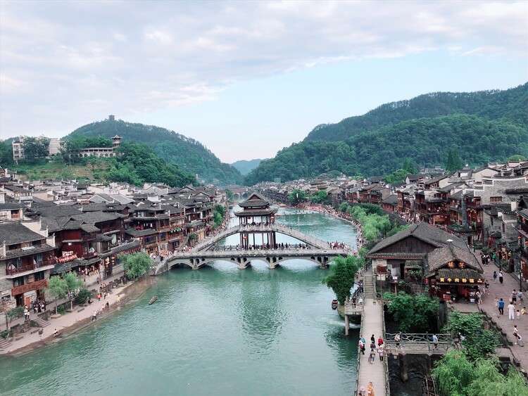 Hình ảnh phong cảnh cổ trang Trung Quốc đẹp nhất | Anime scenery, Landscape  art, Chinese art painting