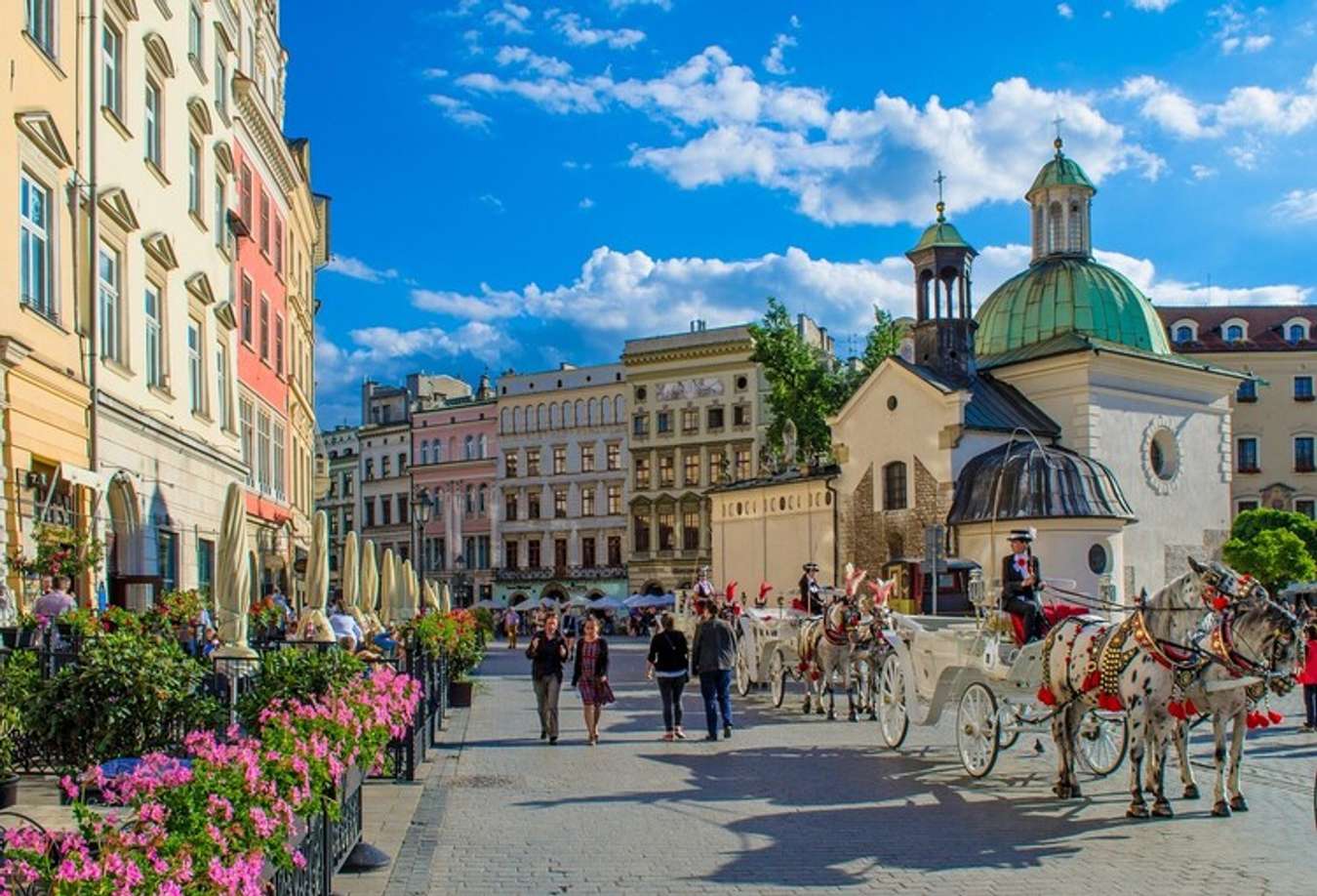 DỊCH VỤ VẬN CHUYỂN ĐI BA LAN POLAND GIÁ RẺ 