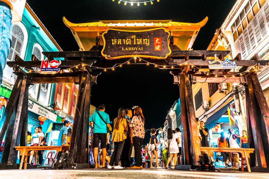 ขับรถเที่ยวภูเก็ต-หลาดใหญ่